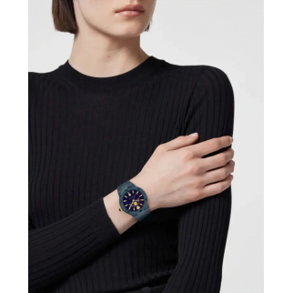 Versace VRSCVE7G00423 Kadın Kol Saati VE7G00423