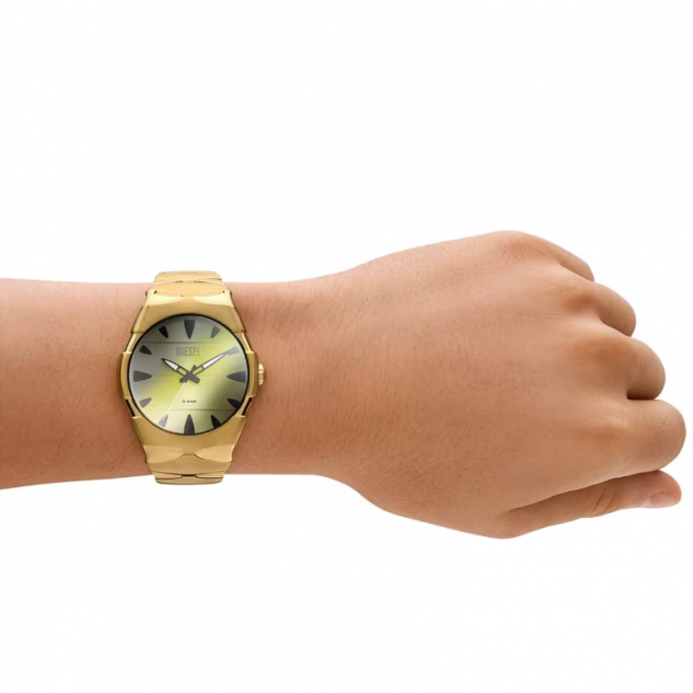 Diesel DZ2214 Erkek Kol Saati
