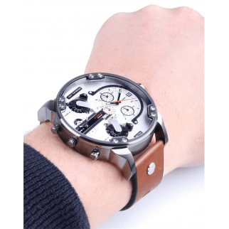 Diesel DZ7394 Erkek Kol Saati Diesel DZ7394 Erkek Kol Saati