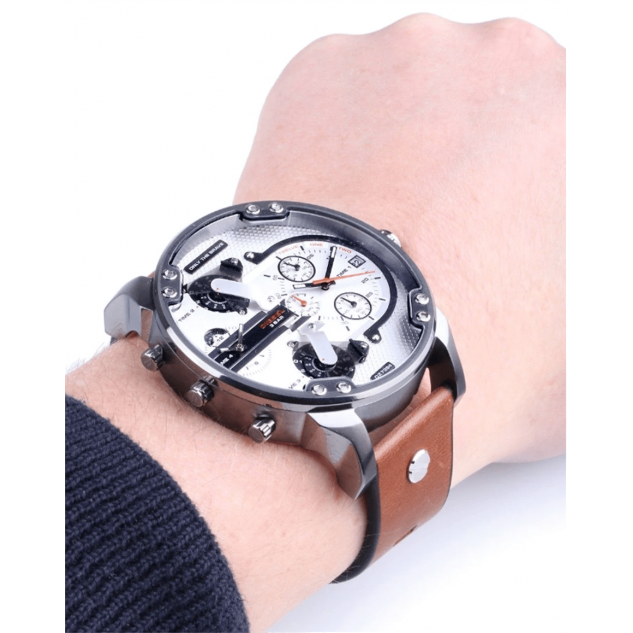 Diesel DZ7394 Erkek Kol Saati