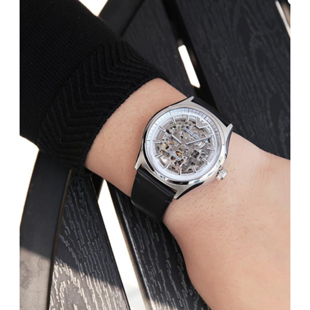 Emporio Armani AR60003 Erkek Kol Saati