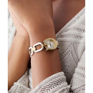 Guess GUGW0683L6 Kadın Kol Saati Guess GUGW0683L6 Kadın Kol Saati