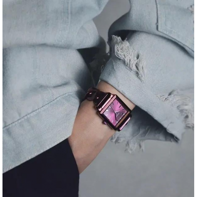 Guess GUW1029L4 Kadın Kol Saati