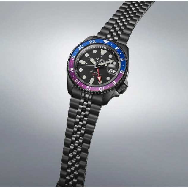 Seiko 5 Sports GMT SSK027K Erkek Kol Saati