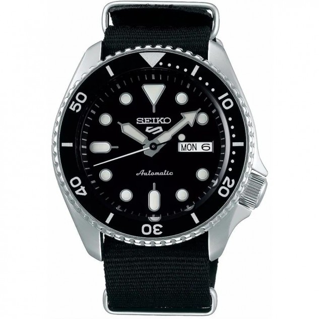 Seiko 5 Sports SRPD55K3 Otomatik Erkek Kol Saati