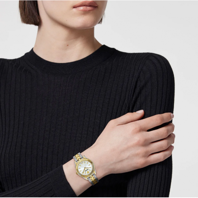 Versace VRSCVE9CA0224 Kadın Kol Saati Versace VRSCVE9CA0224 Kadın Kol Saati